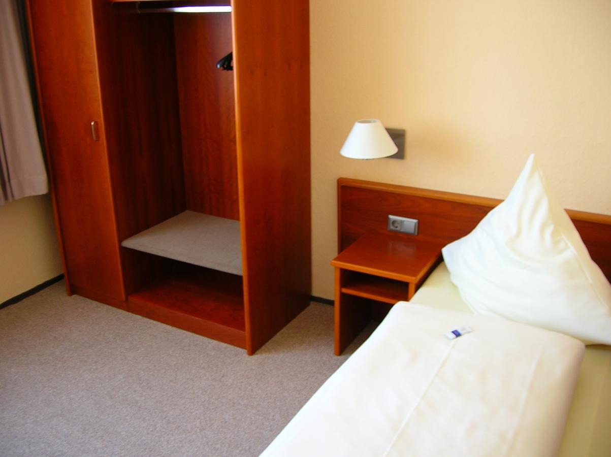 Hotel "Stadt Koethen" Koethen  Kültér fotó
