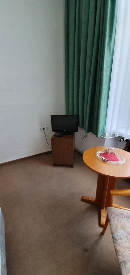 Hotel "Stadt Koethen" Koethen  Kültér fotó