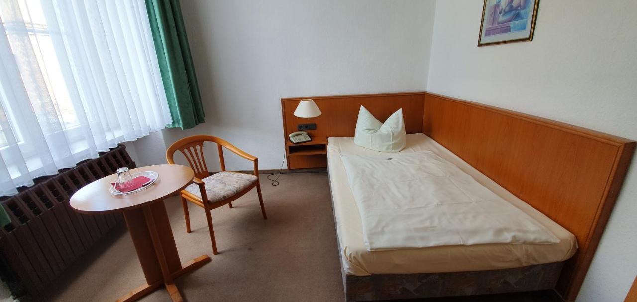 Hotel "Stadt Koethen" Koethen  Kültér fotó